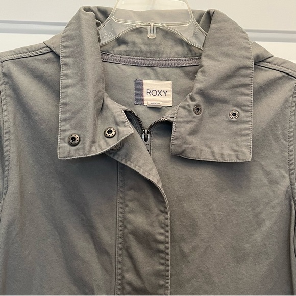 ROXY Watch The Sunrise Utility Jacket Zip Up Snap Embroidered Removable Hood - Picture 4 of 16